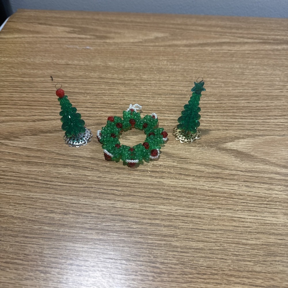 Lot of 3 Vintage Handmade Beaded Christmas Trees And Wreath